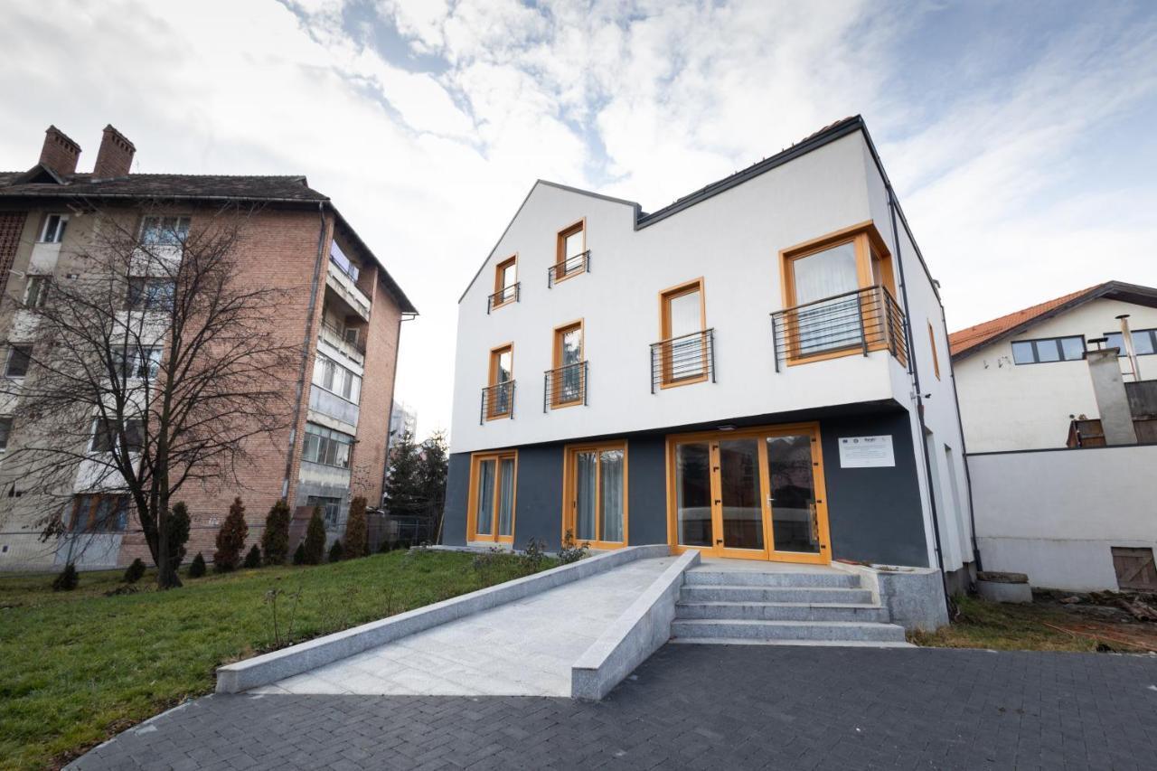 Merkur Apartments - Self Check-In Miercurea Ciuc Exterior photo